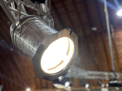 Plug-and-Play LED Retrofit Solutions for Auditoriums